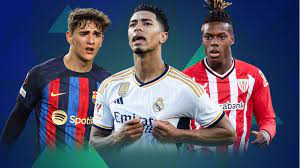 爱游戏官网：[国内足球]李圣龙破门 上海海港晋级八强.