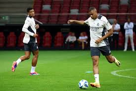 爱游戏官网：[乒乓球]马龙第六次出征全运会.